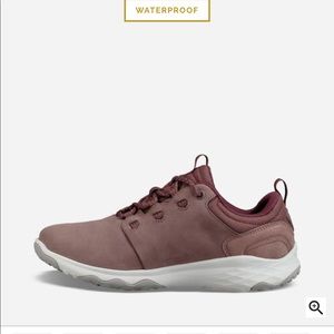 teva waterproof sneakers